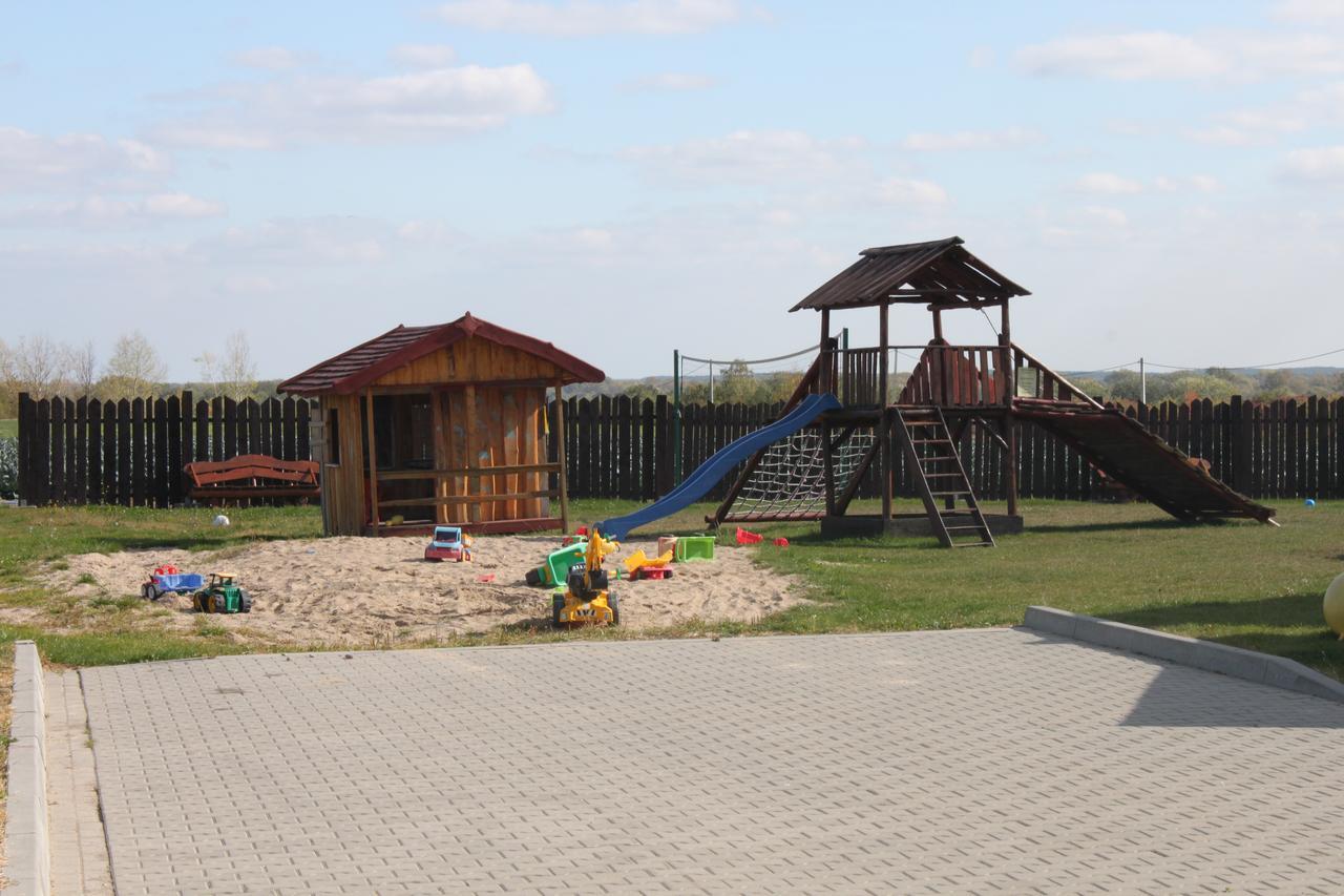 Gościniec Legenda Wyszogrod Exterior foto